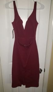 Burgandy vneck dress small